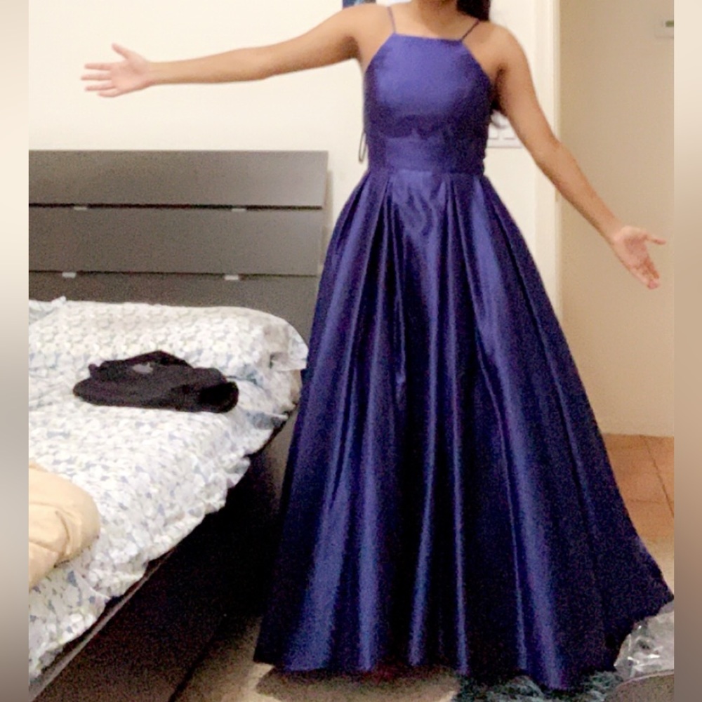 PROM DRESS FOR SELL 📣📣